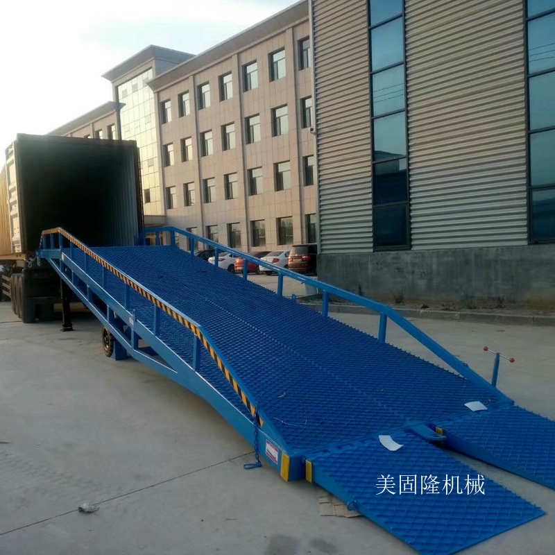 甘南移动式液压登车桥厂家